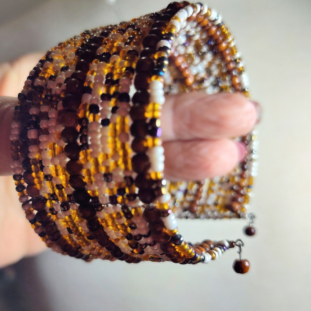 Elegant Beaded Bracelet in Brown and Gold Cuff NWOT